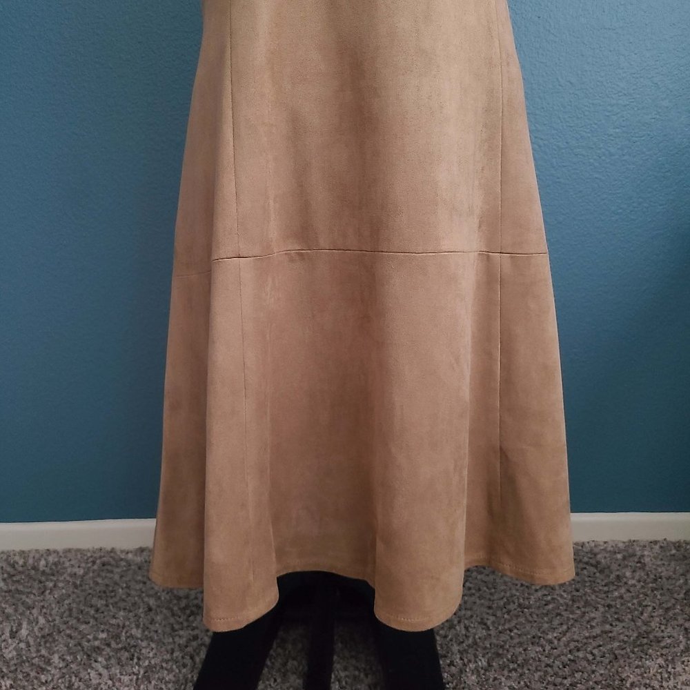 ALFANI ~ Fit & Flare Faux Suede Dress ~ 18 - Picture 4 of 12